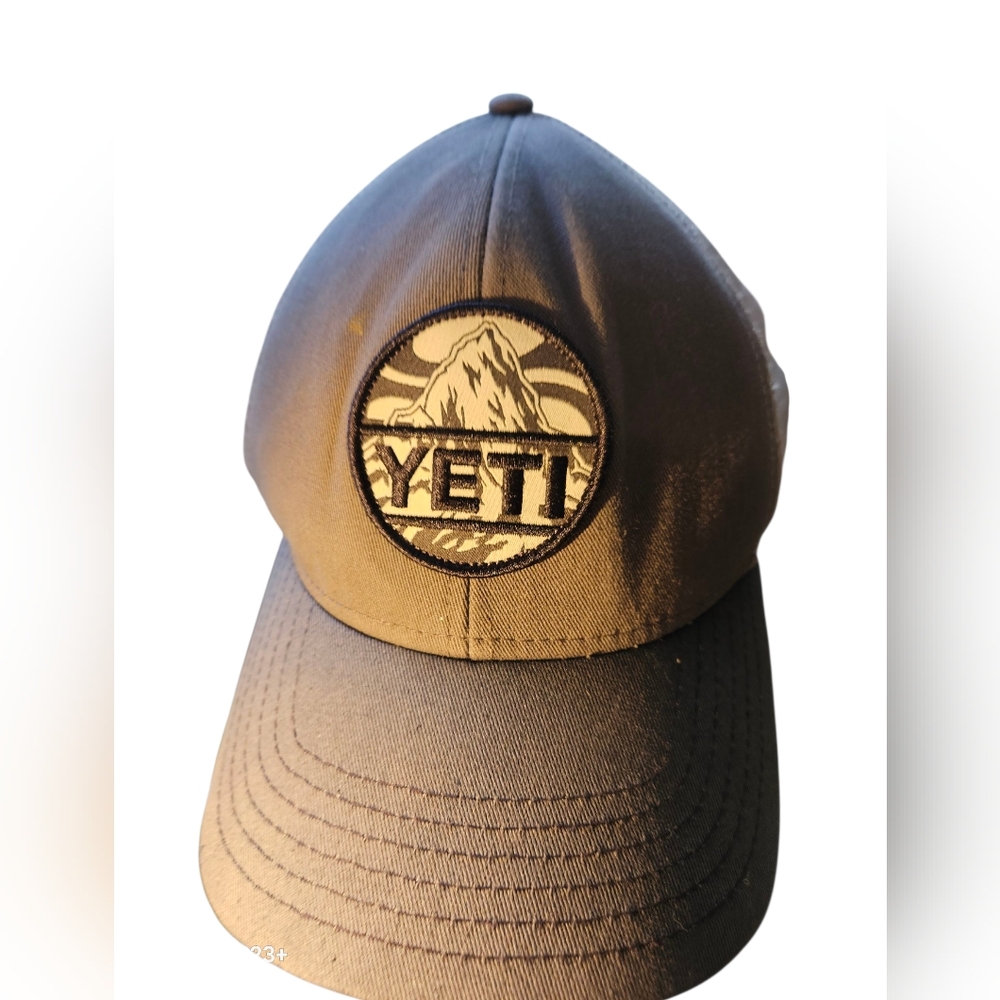 YETI  Brown Outdoor Cap Mesh Snap Back.